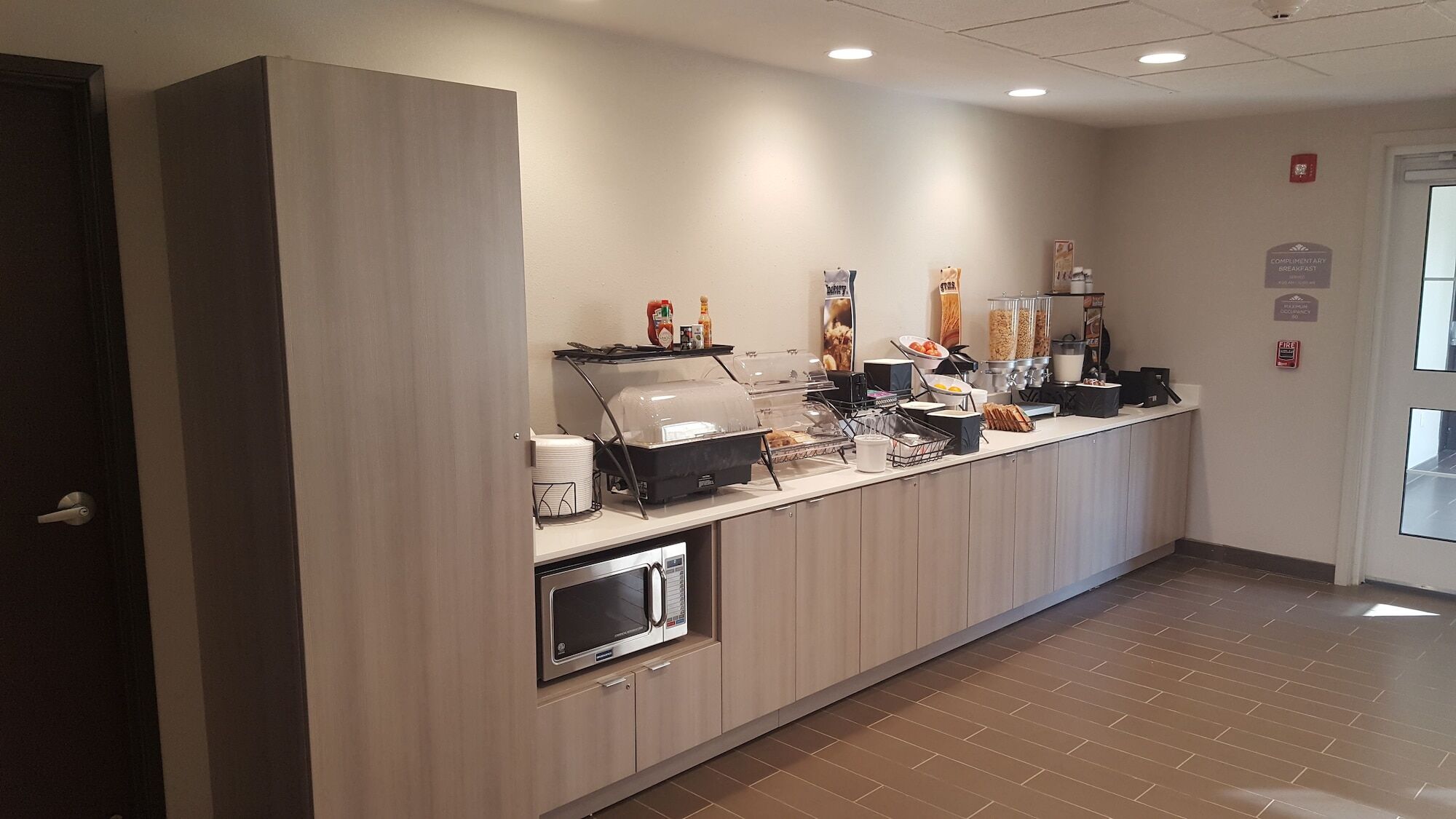 Microtel Inn & Suites By Wyndham Perry Bagian luar foto