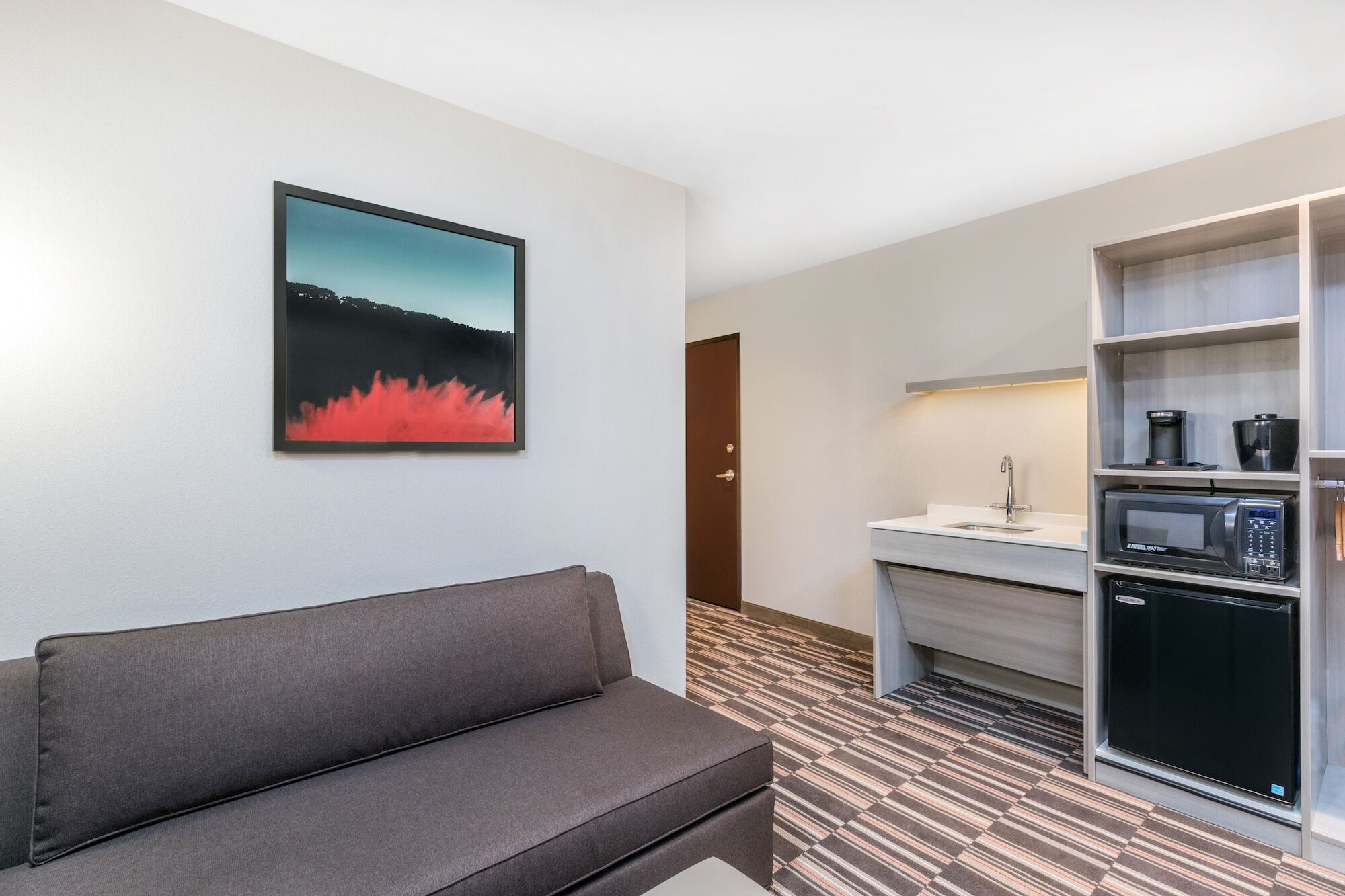 Microtel Inn & Suites By Wyndham Perry Bagian luar foto